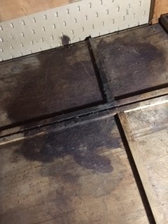 屋根裏清掃後